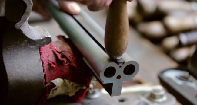 Video: Gunmaking Craftsmanship – Holland & Holland