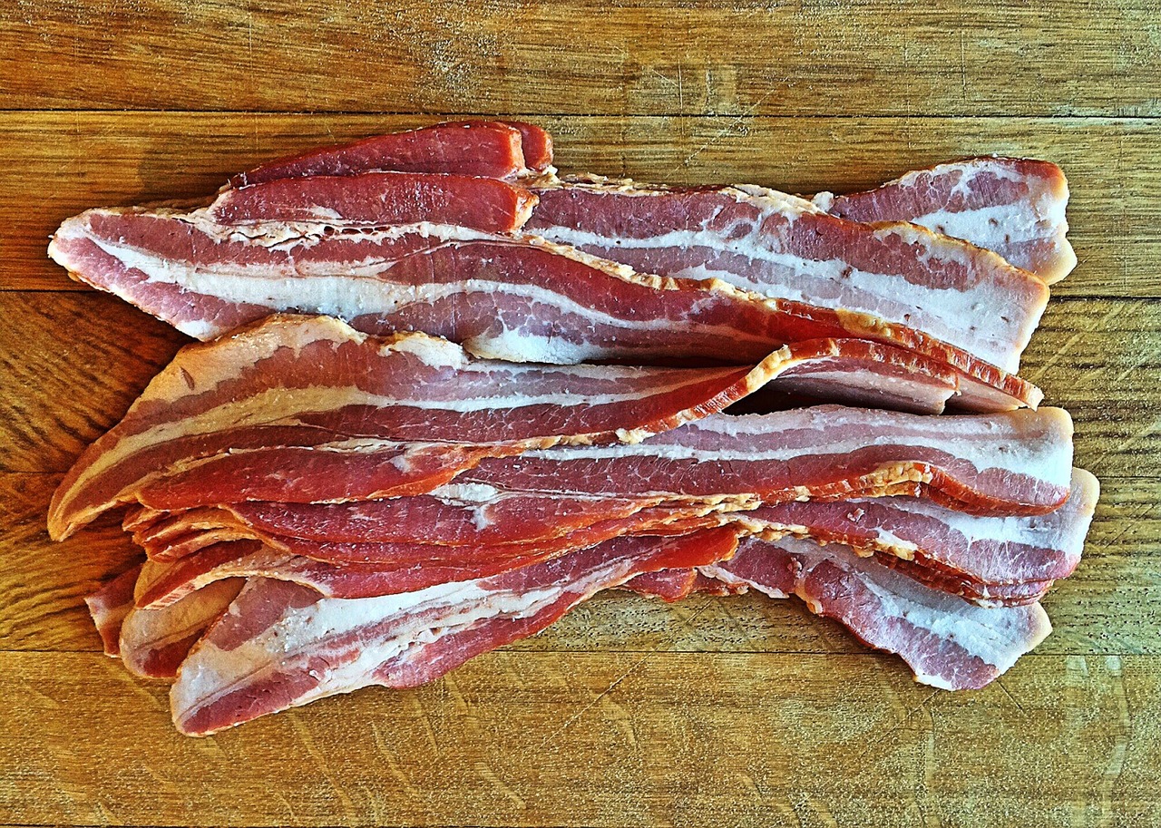 raw bacon strips