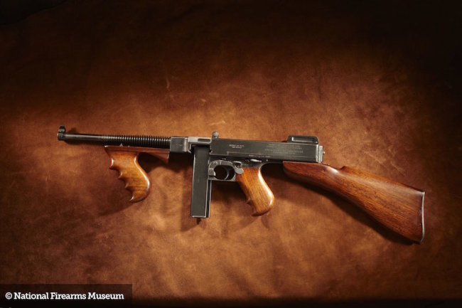 mint-thompson-submachine-gun