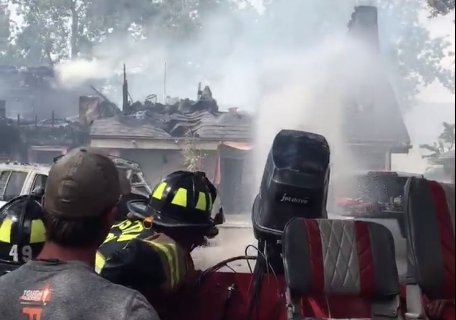Firefighters Use Waterfowling Trick to Quench Houston Blaze