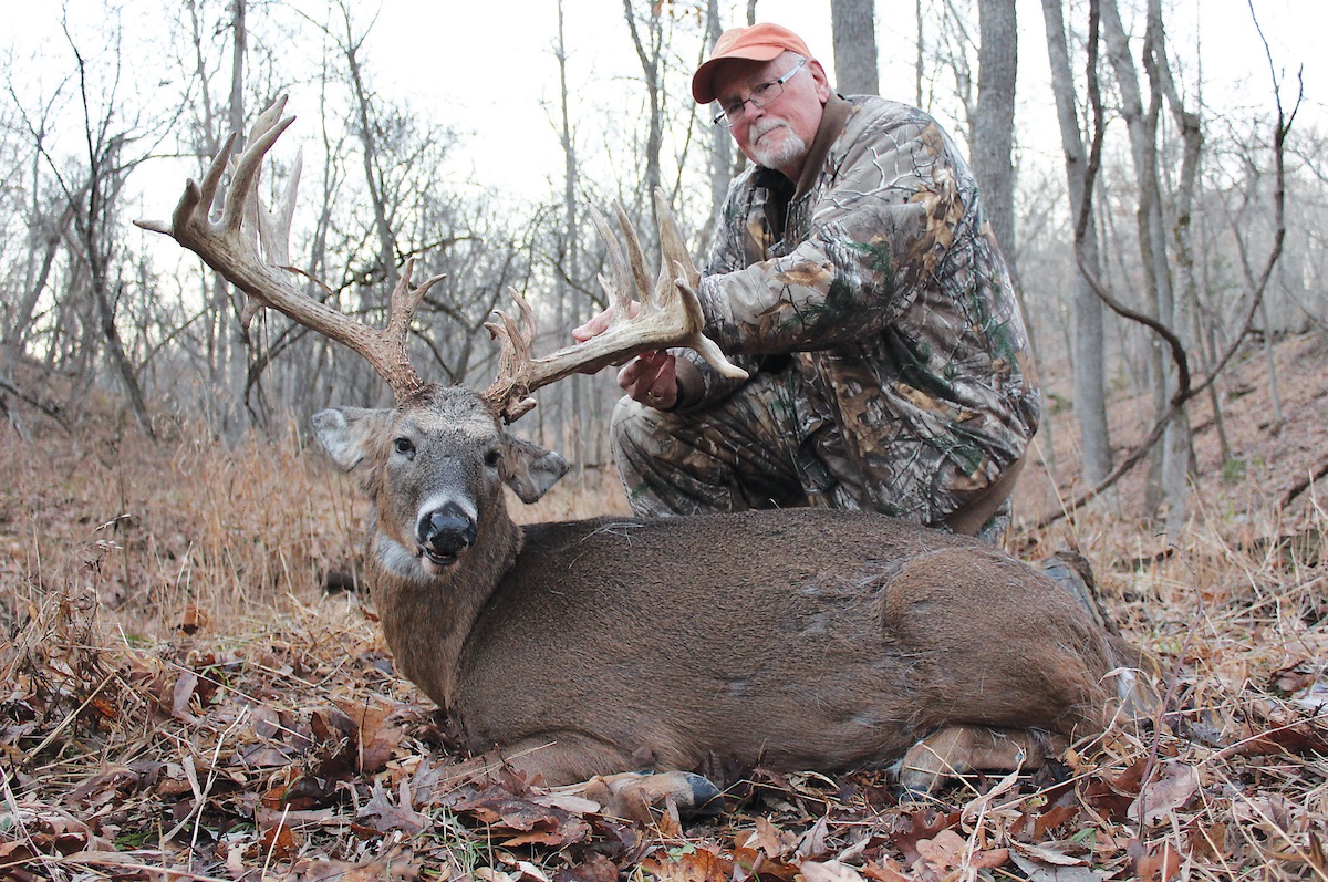 giant whitetail deer